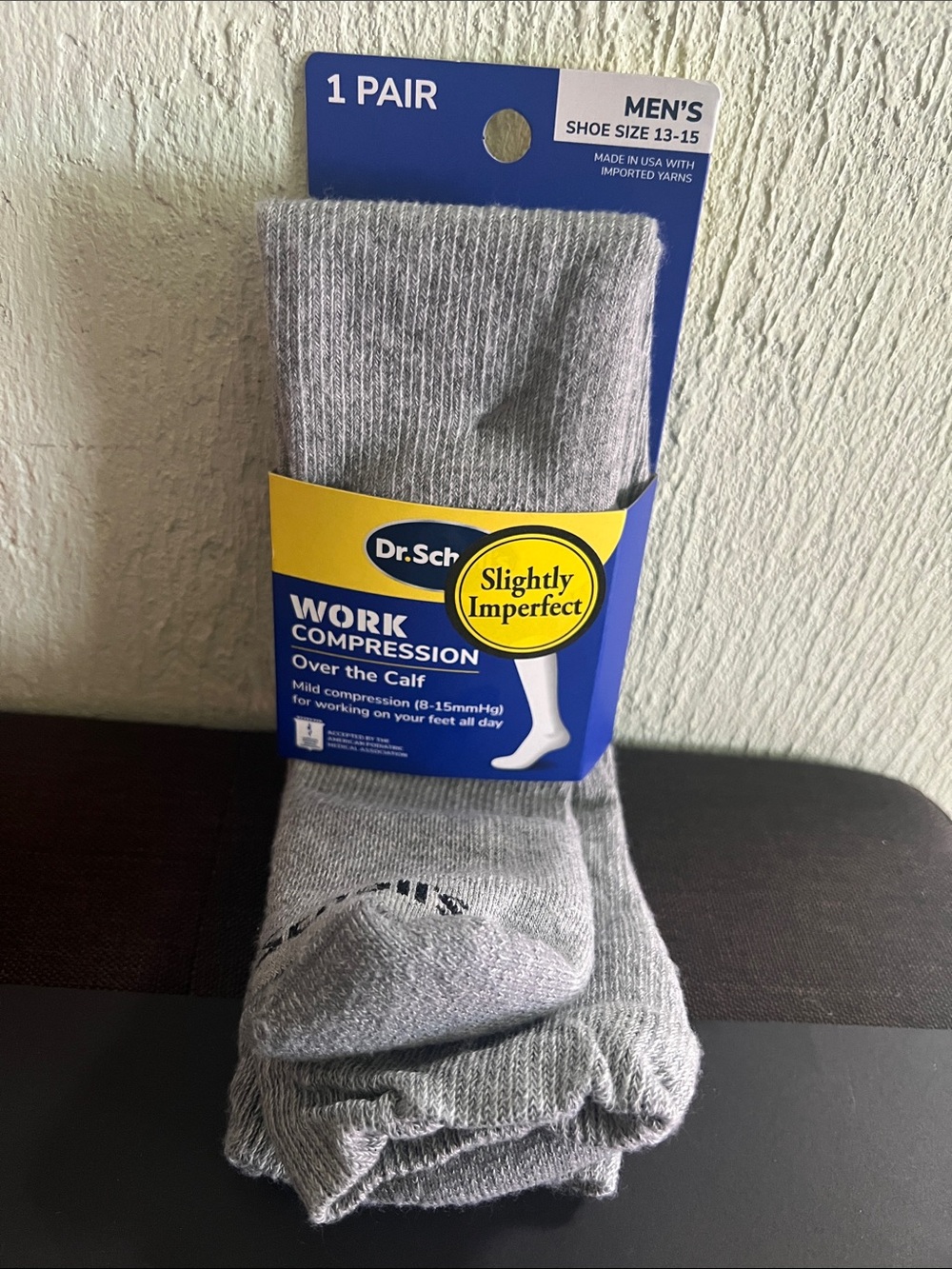 #2800**Dr. Scholl's Men's Gray Over-the-Calf Work Compression Socks